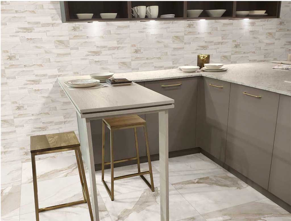 Rustic tiles for modern kitchens: AZTECA, Calacatta Collection