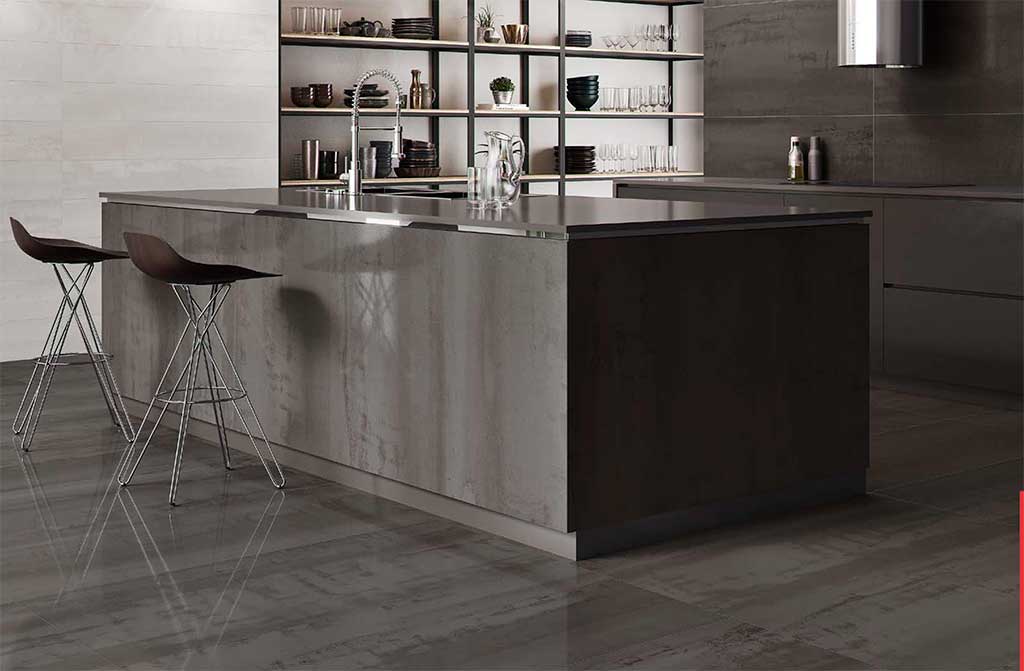 Kitchen porcelain tile floor with gloss: AZTECA, Metax LUX Collection